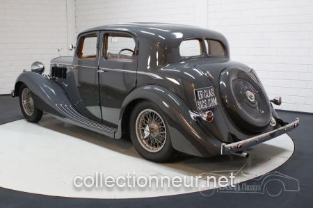 Triumph Dolomite Six Berline | Entièrement restauré | Très rare | 1937