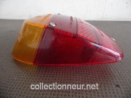CABOCHON FEU ARRIERE 111945233F VW COCCINELLE 