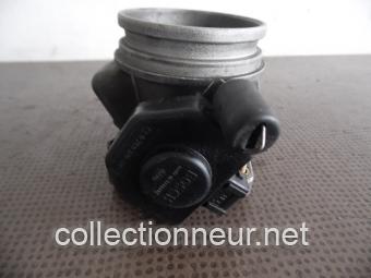 CORPS PAPILLON 94411009104 PORSCHE 944