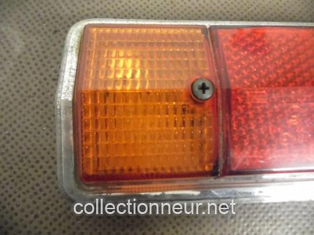 FEU ARRIERE GAUCHE FORD TAUNUS P7A 17M