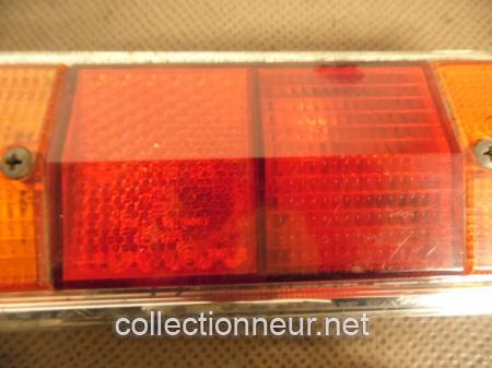 FEU ARRIERE GAUCHE FORD TAUNUS P7A 17M