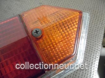 FEU ARRIERE GAUCHE FORD TAUNUS P7A 17M