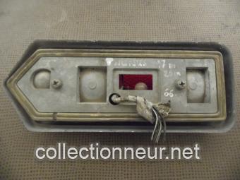 FEU ARRIERE GAUCHE FORD TAUNUS P7A 17M