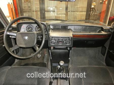 BMW 518 e12 SERIE 5 - 1980
