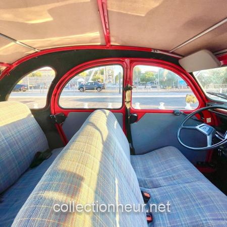 2CV restauré par spécialiste