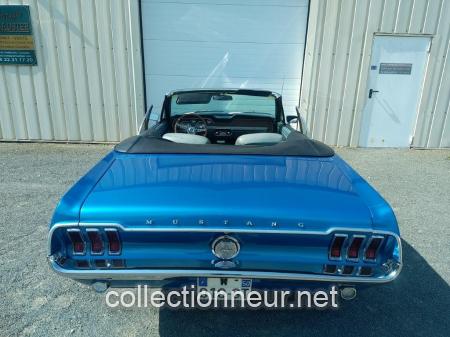 FORD MUSTANG CABRIOLET