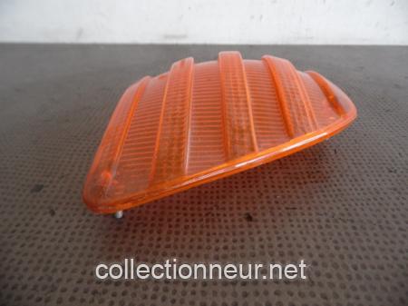 CABOCHON CLIGNOTANT DROIT A0008200566 MERCEDES W116