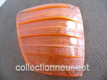 CABOCHON CLIGNOTANT DROIT A0008200566 MERCEDES W116