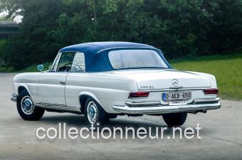 Mercedes-Benz 220 SE
