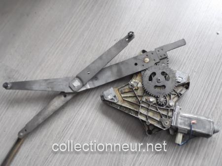 LEVE-VITRE ELECTRIQUE DROIT PORSCHE 924 / 944 / 968