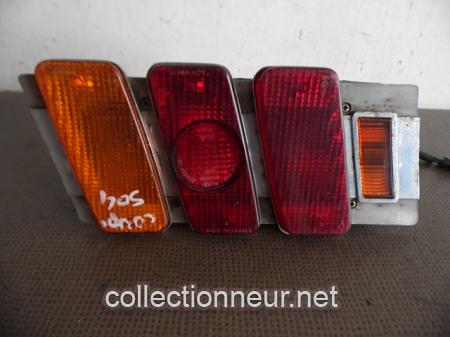 FEU ARRIERE GAUCHE PEUGEOT 504 COUPE / CABRIOLET