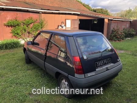 VENDS RENAULT SUPER 5 ANNEE 1985