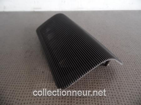 GRILLE CENTRALE DE TABLEAU DE BORD 477857187 PORSCHE 924 & 944-1