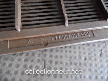 GRILLE CENTRALE DE TABLEAU DE BORD 477857187 PORSCHE 924 & 944-1
