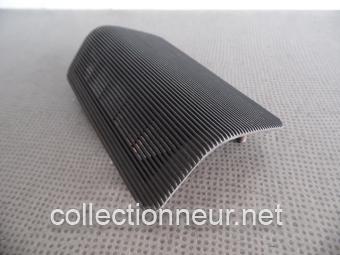 GRILLE CENTRALE DE TABLEAU DE BORD 477857187 PORSCHE 924 & 944-1