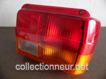 FEU ARRIERE DROIT AUSTIN / MG METRO