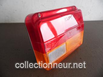 FEU ARRIERE DROIT AUSTIN / MG METRO