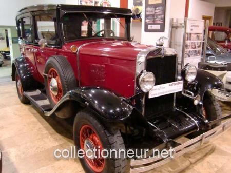 CHEVROLET AC SIX UNIVERSAL SEDAN - 1930