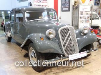 CITROEN TRACTION AVANT 11 B - 1954