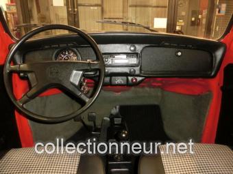 VOLKSWAGEN COCCINELLE 1200 SEDAN - 1982