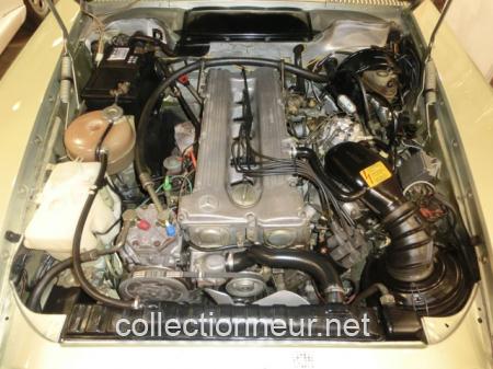 MERCEDES BENZ 280 SL ROADSTER R107 - 1982