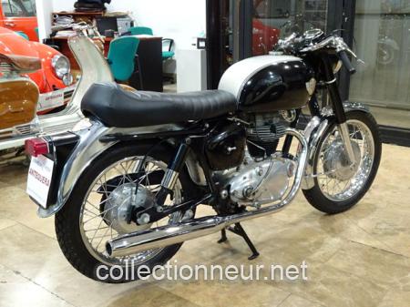 ROYAL ENFIELD CRUSADER SPORTS 250 - 1963