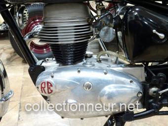 ROYAL ENFIELD CRUSADER SPORTS 250 - 1963
