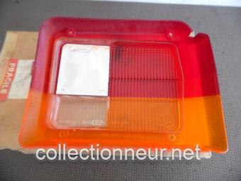 CABOCHON FEU ARRIERE GAUCHE AUSTIN ROVER / MG METRO