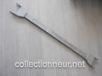 BARRE ANTI-RAPPROCHEMENT ARRIERE PEUGEOT 205 T16