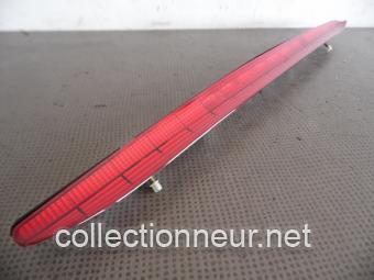 3ème FEU STOP 98663105000 PORSCHE BOXSTER 986