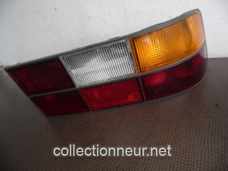 FEU ARRIERE DROIT 477945216 PORSCHE 944 & 924