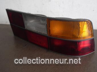 FEU ARRIERE DROIT 477945216 PORSCHE 944 & 924