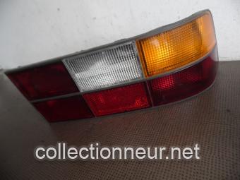 FEU ARRIERE DROIT 477945216 PORSCHE 944 & 924