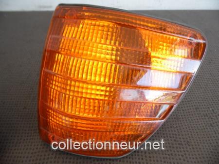 CLIGNOTANTS MERCEDES CLASSE S W116