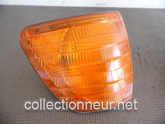 CLIGNOTANTS MERCEDES CLASSE S W116