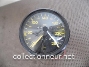 COMPTEUR DE VITESSE 94464103000 PORSCHE 944-1