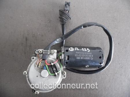 MOTEUR ESSUIE-GLACE A1298208142 / 0390241433 MERCEDES SL R129