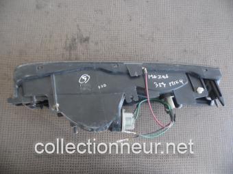 CLIGNOTANT AVANT GAUCHE 21061311 MAZDA 323 BG MK4