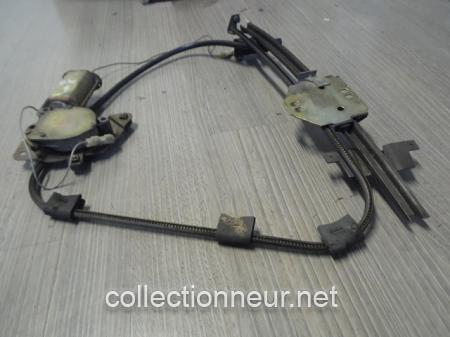 LEVE-VITRE AVANT DROIT 82379538 LANCIA DELTA